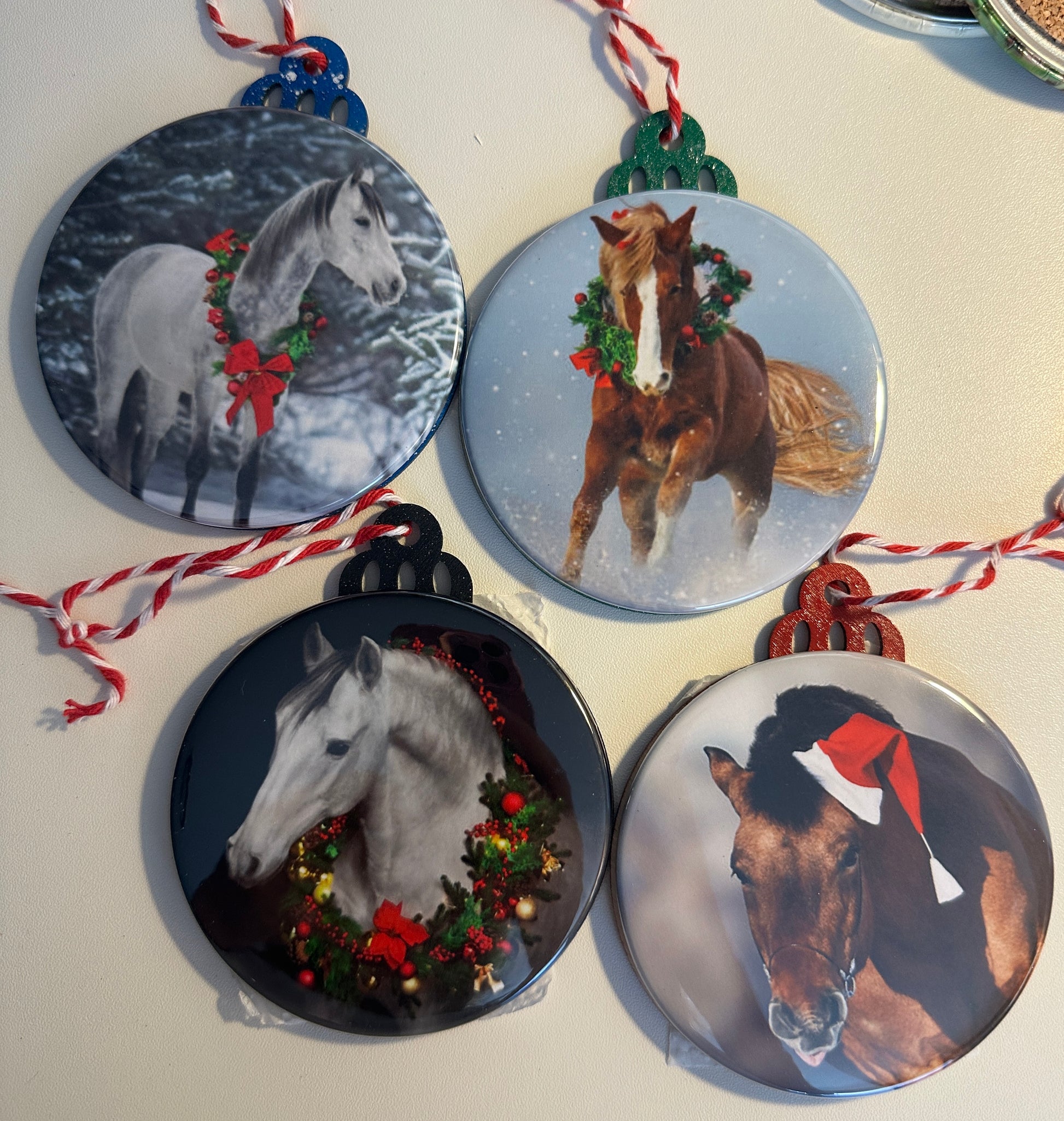 Merry Christmas Holiday Ornament Set magnetsbykathi